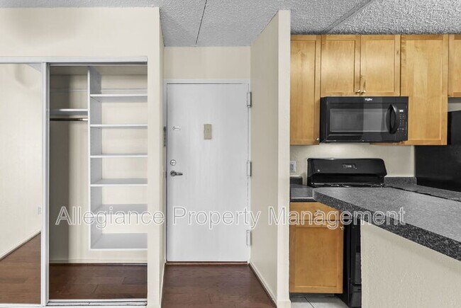 Foto del edificio - 60 S Van Dorn St