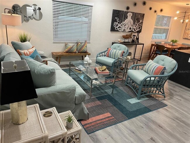 Foto del edificio - 1920 Morrill St