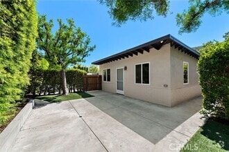 Building Photo - 20451 Sun Valley Dr