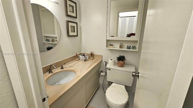 Photo - 1980 S Ocean Dr Apartment