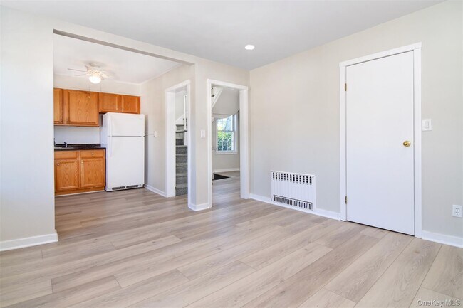 Building Photo - 57 Sterling Ave