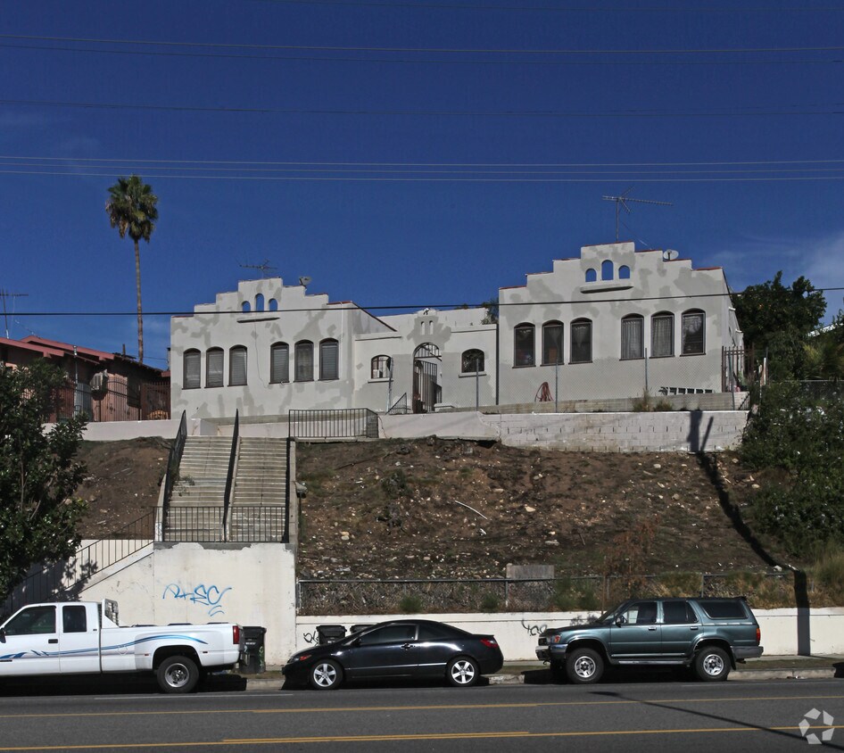 Foto principal - 3419-3427 1/2 N Figueroa St