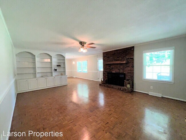 Foto del edificio - 4 br, 2 bath House - 928 Brentwood Drive