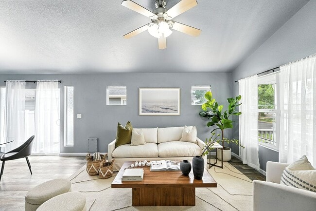 Foto del edificio - 3 BED, 2 BATH MODERN HOME!