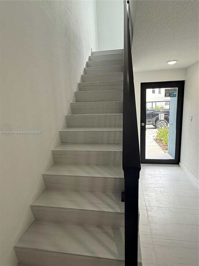 Foto del edificio - 14576 SW 261st St