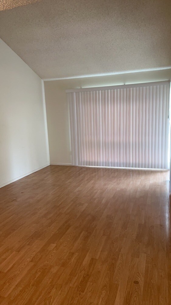 Foto del edificio - 7756 Guenivere Way