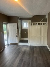 Building Photo - 237 Cranz Pl