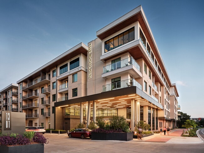 Building Photo - The Bouldin