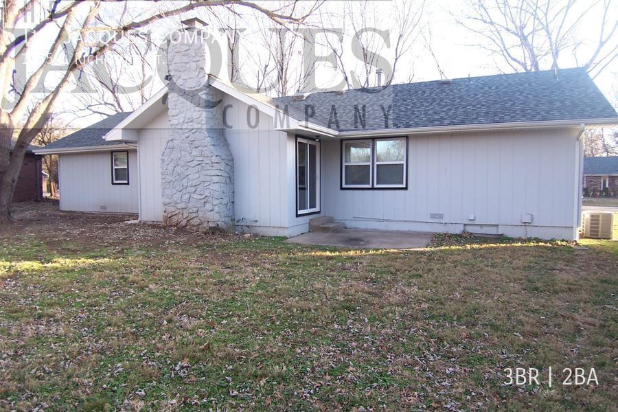 Primary Photo - 1335 E Richmond St