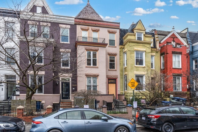 Building Photo - 1448 Newton St NW