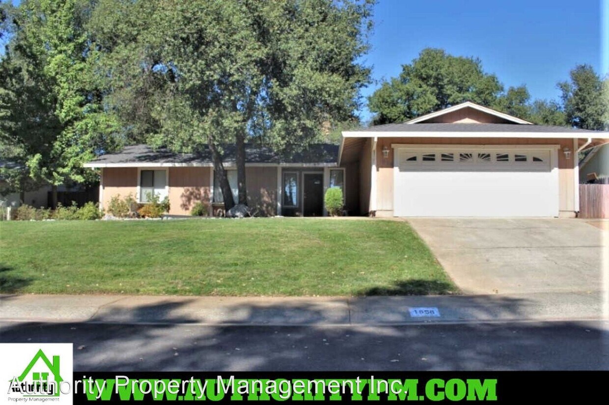 Foto principal - 3 br, 2 bath House - 1858 Tiburon Dr.
