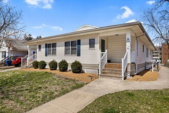 Building Photo - 206 W William St