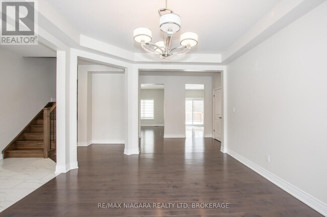 Building Photo - 7161 Lionshead Ave
