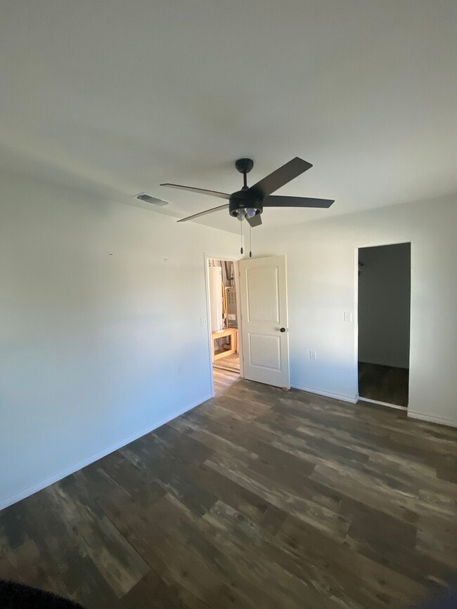 Bedroom 2 - 714 Ross Ave