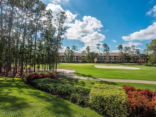 Foto del edificio - 8225 Danbury Blvd