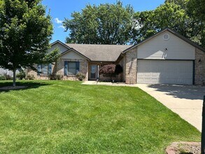 Building Photo - 21 Archview Dr