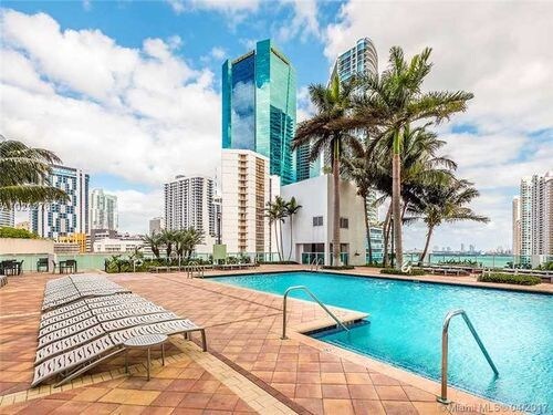 Foto del edificio - 31 SE 5th St