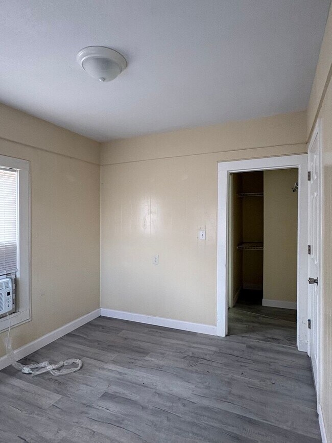 Foto del edificio - 4bed/2bath SFH Rent $1530/month ready now!