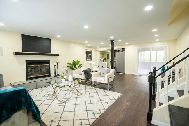 Foto del edificio - 1424 W Wise Rd