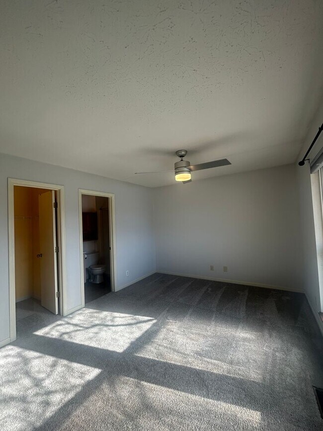 Foto del edificio - 3 Bedroom Home