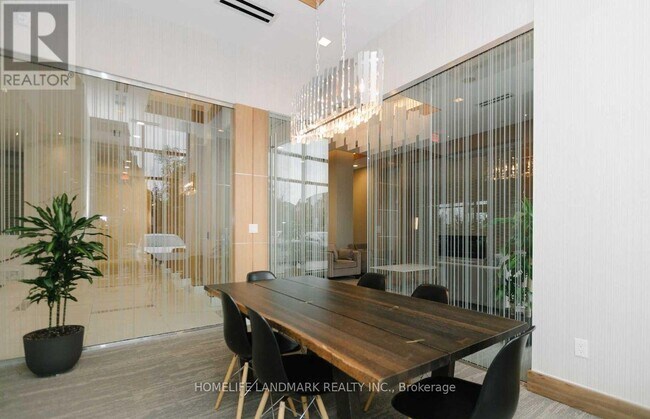 Building Photo - 9506 Markham Rd