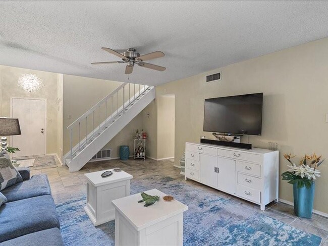 Foto del edificio - 1607 Coronado Hills Dr