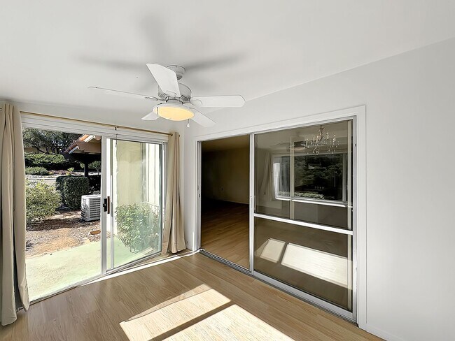 Foto del edificio - Beautiful 2B/2BA Home in Rancho Bernardo in a 55+ Community!