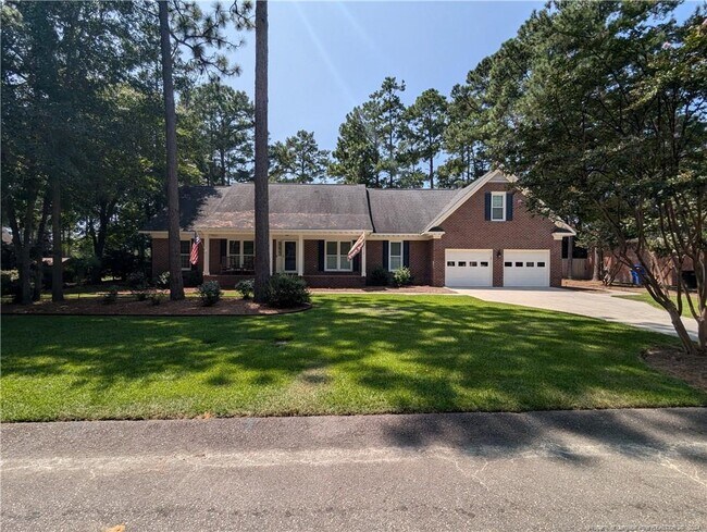 Building Photo - 2079 Loganberry Dr