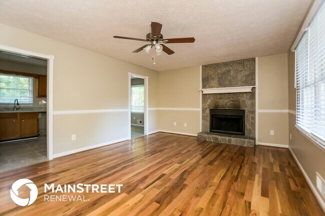 Foto del edificio - 371 Indian Hills Dr