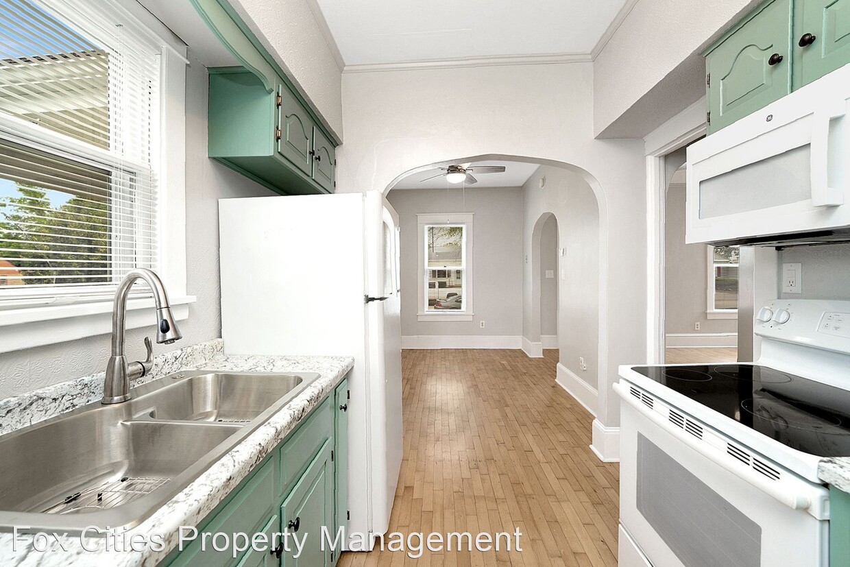 Primary Photo - 2 br, 1 bath House - 326 S. Maple Street