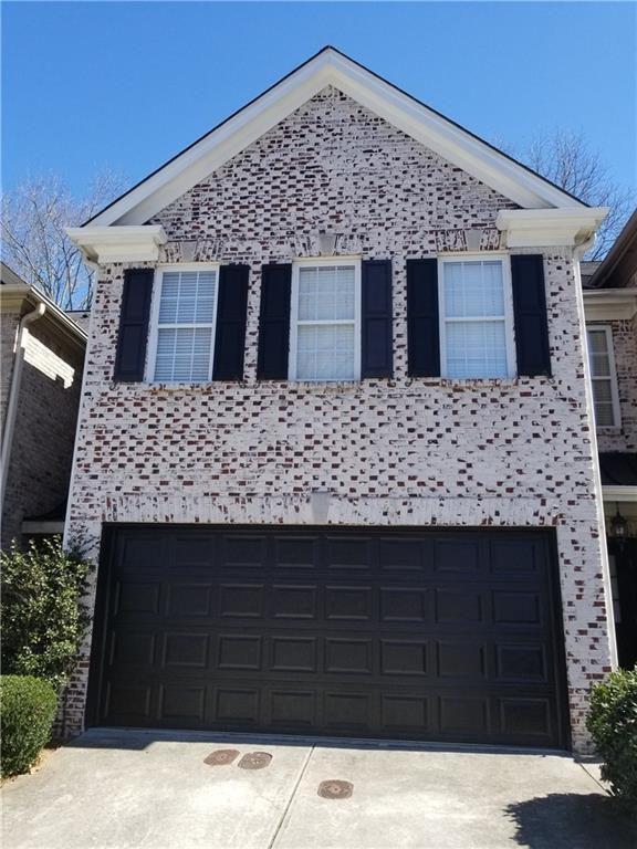 Foto principal - 720 Surrey Park Pl SE