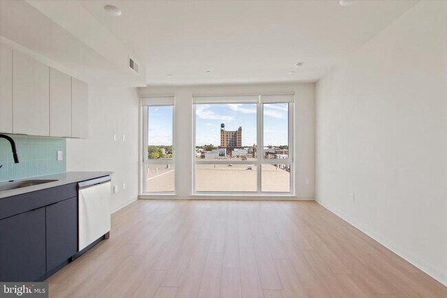 Foto del edificio - 1775 N American St