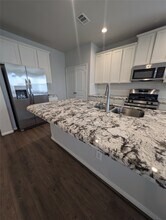 Building Photo - 30454 Butternut Oak Ln