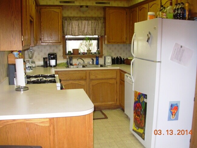 Building Photo - 316 Kyle Ave
