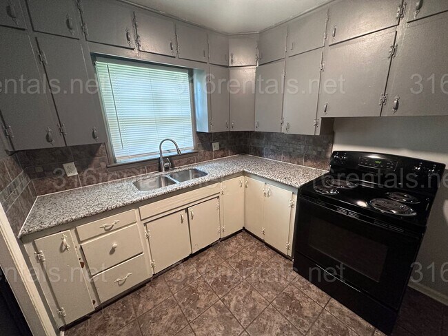 Foto del edificio - 1514 Park Ln