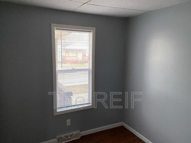 Foto del edificio - 813 S Mason St
