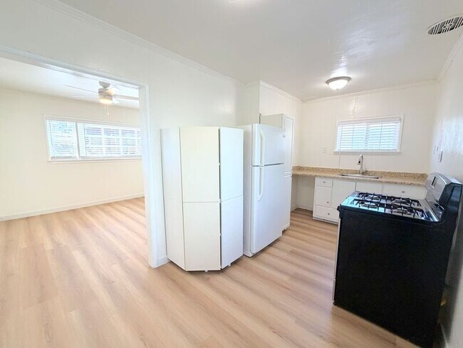 Foto del edificio - 1732 Cabrillo Ave