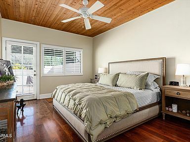 Building Photo - 5101 N Casa Blanca Dr