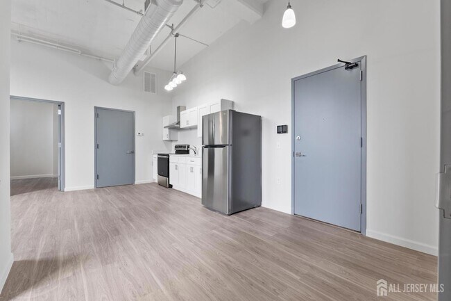 Building Photo - 226 New Brunswick Ave