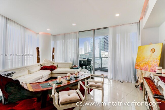 Foto del edificio - 92 SW 3rd St