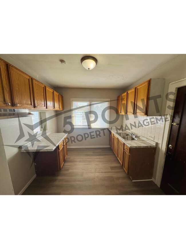 Foto del edificio - 4684 Horton Rd