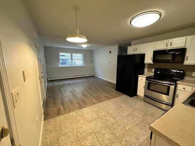 Building Photo - 21 Mt Vernon St