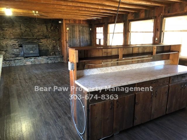 Building Photo - Month to Month Rental in Morrison