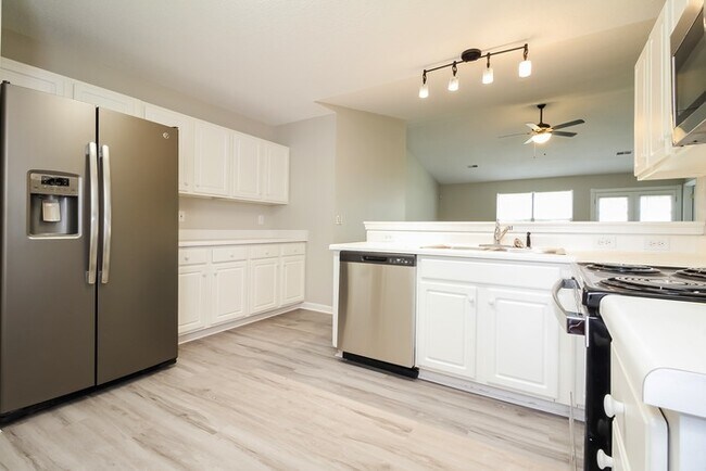 Building Photo - 2 Cattle Ct