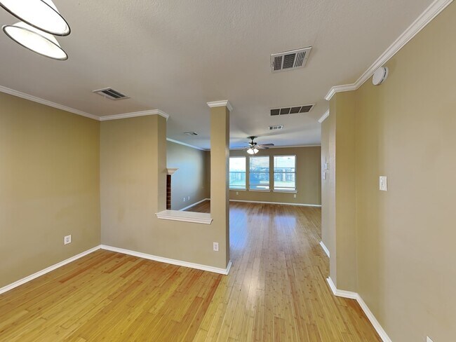 Foto del edificio - 2606 Mountain View Dr