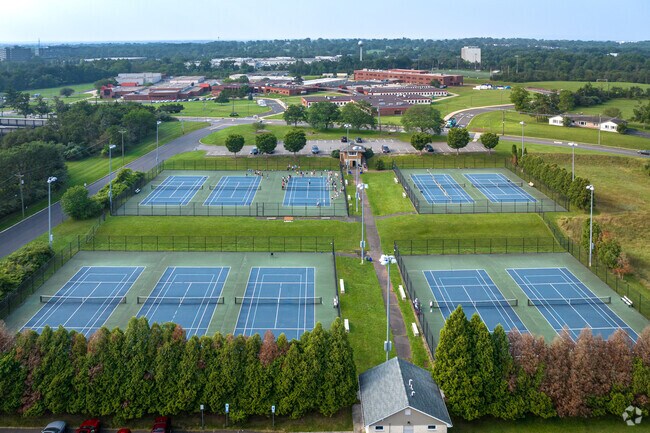Green Knoll Golf & Tennis offers plenty of ways for residents to get some exercise.