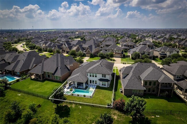 Building Photo - 28219 Enchanted Shores Ln