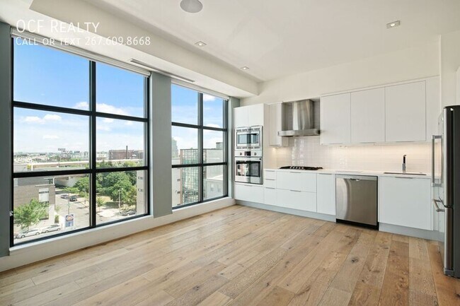Building Photo - 240 N 2nd St