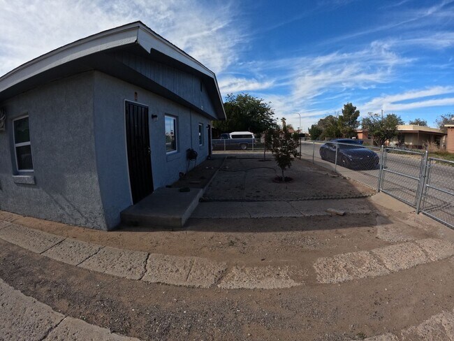 Building Photo - 1255 W. Ethel - B