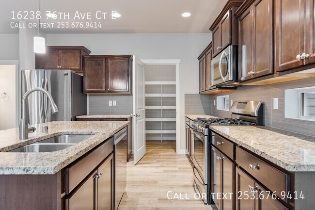 Foto del edificio - 16238 76th Ave Ct E